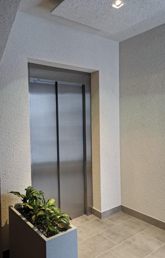 Apartament Raciborska 1 クラクフ エクステリア 写真